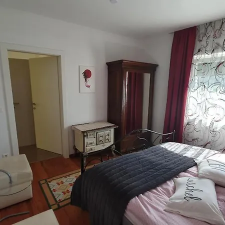 Appartement Schlossblick 2 Oder 5 *