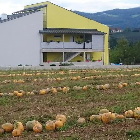 Apartamento Schlossblick 2 Oder 5 Stainz