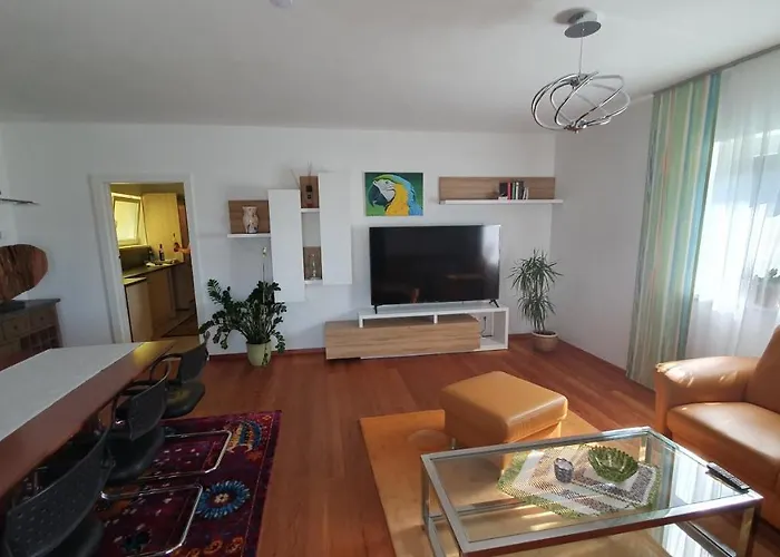 Schlossblick 2 Oder 5 Apartment Stainz