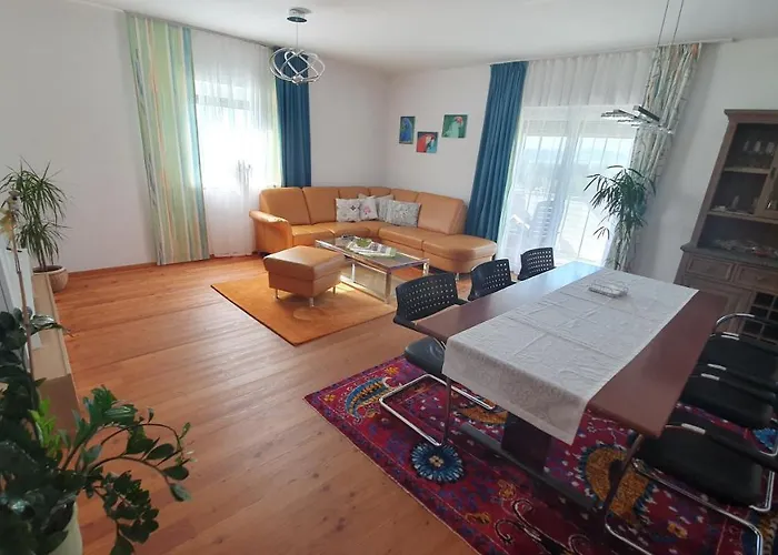 Schlossblick 2 Oder 5